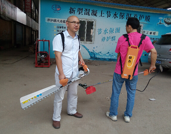 充電式綠籬機